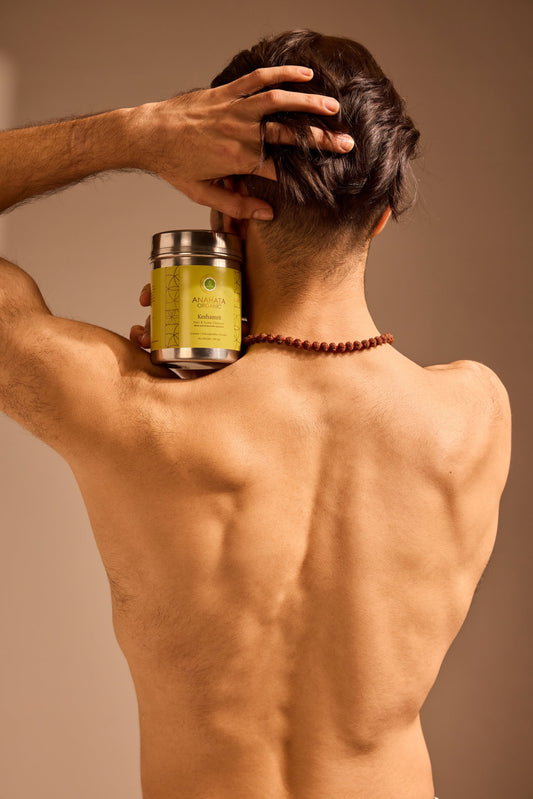 Scalp Scrubbing: Ayurvedic ritual to eradicate dandruff!