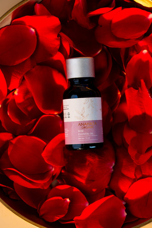5 Aphrodisiac Essential Oils - Anahata Organic