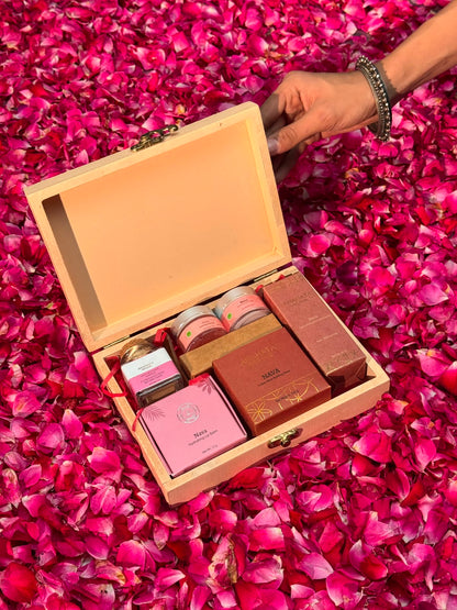 Rose Gifting Box